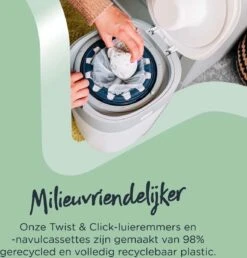 Tommee Tippee Twist & Click Milieuvriendelijke Luieremmer Navulling - Duurzaam Geproduceerde Greenfilm - 12 Stuks 11 Tommee Tippee Twist & Click Milieuvriendelijke Luieremmer Navulling - Duurzaam Geproduceerde Greenfilm - 12 Stuks -Babyproducten 1150x1200