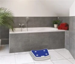 Aidapt Opstapje Bad - Wit/blauw Kunststof -Babyproducten 1200x1027