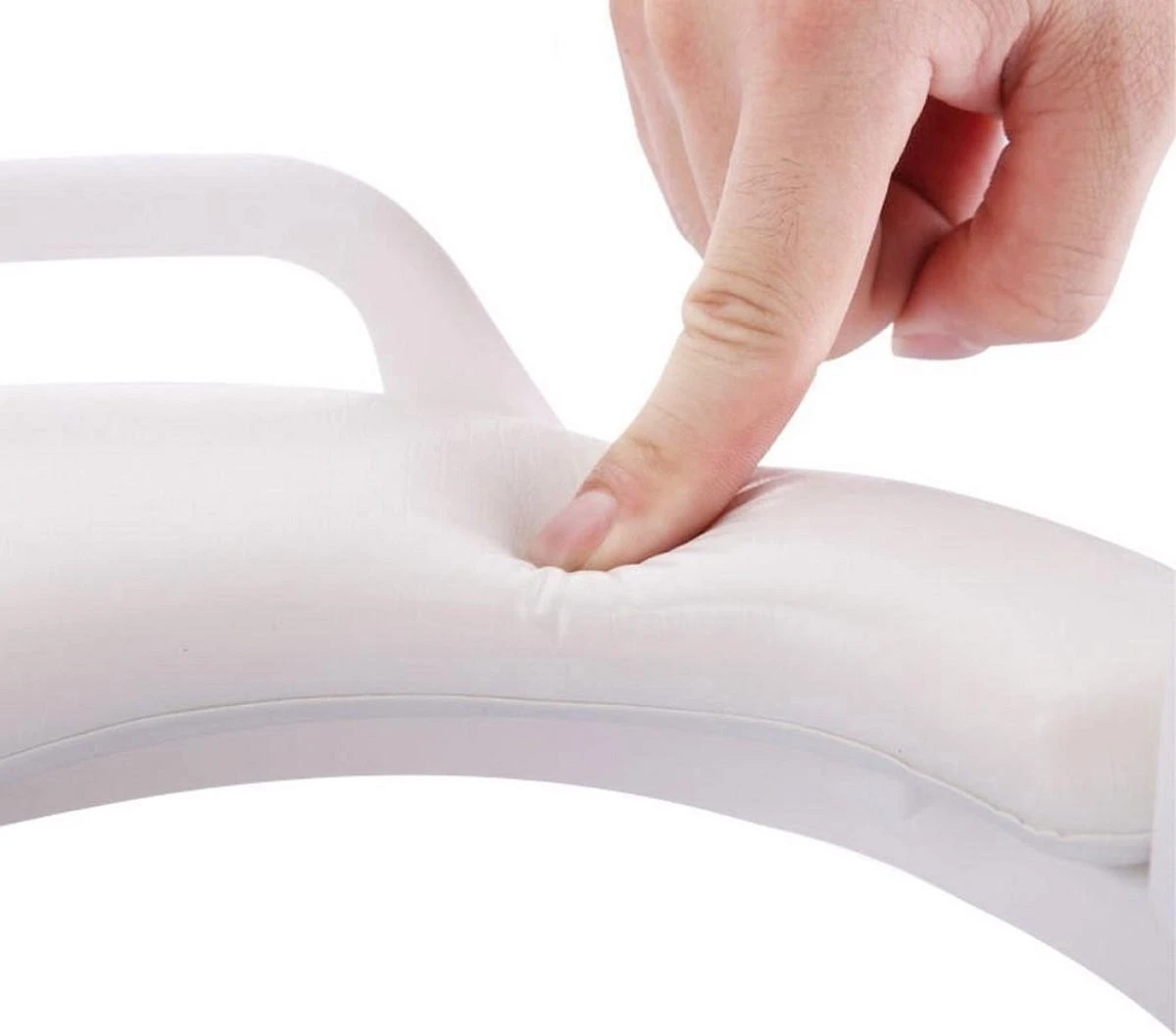 Universele Toiletbril Met Handvaten Voor Kinderen | Kinder Toiletzitje Toiletstoel | WC-bril Verkleiner Voor Peuters En Kleuters | Blauw LB-A23 2 Universele Toiletbril Met Handvaten Voor Kinderen | Kinder Toiletzitje Toiletstoel | WC-bril Verkleiner Voor Peuters En Kleuters | Blauw LB-A23 - Afbeelding 2