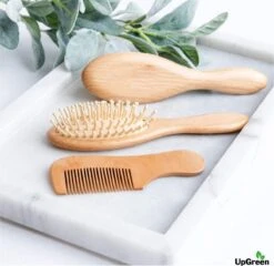 UpGreen® - Baby Verzorgingsset – Baby Borstel – Baby Borstel Set - Kraamcadeau – Baby Manicureset - Baby Verzorgingsproducten – Baby Borstel En Kam – Baby Kam – Baby Borstel Hout – Baby Haarborstel – Baby Borstel Geitenhaar -Babyproducten 1200x1164 1