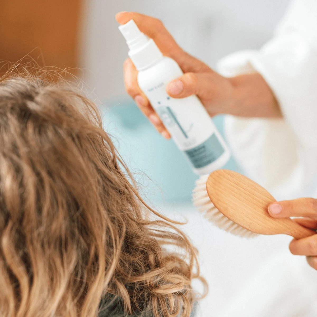 Naïf Easy Styling Haarlotion - Baby En Kids - 2 X 150ml - Met Natuurlijke Ingrediënten 2 Naïf Easy Styling Haarlotion - Baby En Kids - 2 X 150ml - Met Natuurlijke Ingrediënten - Afbeelding 2