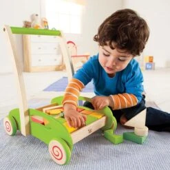 Hape Loopwagen Blokkenkar - Speelgoed 1 Jaar -Babyproducten 1200x1200 1240