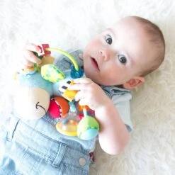 Playgro Clip Clop Rammelaar - Blauw - Activiteitenspeeltje - Kraamkado -Babyproducten 1200x1200 1310