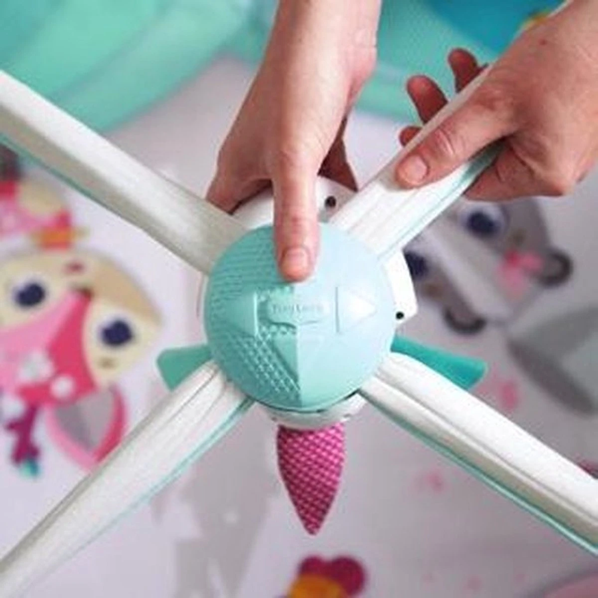 Tiny Love Deluxe Babygym - Princess Tales - Roze 15 Tiny Love Deluxe Babygym - Princess Tales - Roze - Afbeelding 15