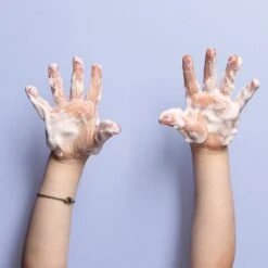 Naïf Happy Doucheschuim - Baby En Kind - 200ml - Met Natuurlijke Ingrediënten -Babyproducten 1200x1200 633