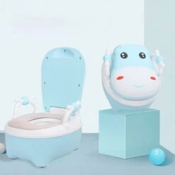 Merkloos Plaspotje Koe | Plaspotje Kind | Potje Peuter | Potje Met Deksel | WC Potje Peuter | WC Verkleiner | Opstapje | Blauw -Babyproducten 1200x1200 738