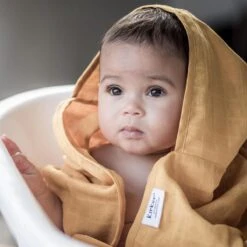 KipKep Blenker Hydrofiele Badcape - Maat 100x70cm - Little Bees Geel 12 KipKep Blenker Hydrofiele Badcape - Maat 100x70cm - Little Bees Geel -Babyproducten 1200x1200 891