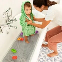 Munchkin Soft Spot Cushioned Badmat - Anti Slip Mat Voor In Bad - Grijs -Babyproducten 1200x1200 976