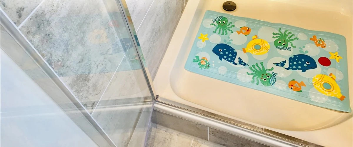 Badmat Antislip - Voor Kinderen En Baby’s – Douchemat – Badmat - Antislipmat Douche – Met Temperatuurindicator - 68 X 40 Cm 2 Badmat Antislip - Voor Kinderen En Baby’s – Douchemat – Badmat - Antislipmat Douche – Met Temperatuurindicator - 68 X 40 Cm - Afbeelding 2