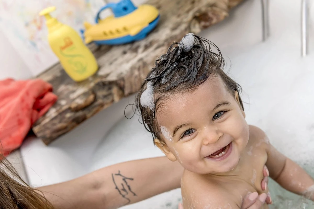 Zwitsal Baby Shampoo - 3 X 400 Ml - Voordeelverpakking 5 Zwitsal Baby Shampoo - 3 X 400 Ml - Voordeelverpakking - Afbeelding 5