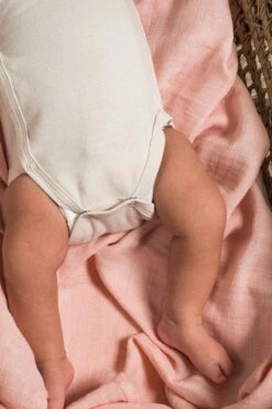 Jollein Hydrofiele Doek Large 115x115cm Bamboe Katoen - Pale Pink - 2 Stuks 27 Jollein Hydrofiele Doek Large 115x115cm Bamboe Katoen - Pale Pink - 2 Stuks -Babyproducten 800x1200 53