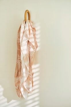 Jollein Hydrofiel Multidoek Nature 115x115cm - Pale Pink - 2 Stuks 19 Jollein Hydrofiel Multidoek Nature 115x115cm - Pale Pink - 2 Stuks -Babyproducten 800x1200 71