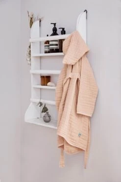 Lässig - Badjas - Mousseline - Lichtroze - Maat 92-98cm -Babyproducten 800x1200 92