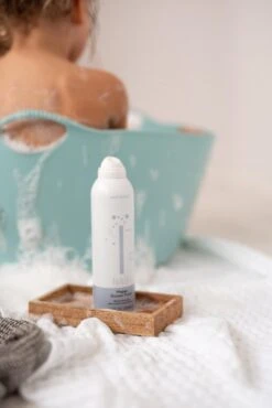 Naïf Happy Doucheschuim - Baby En Kind - 200ml - Met Natuurlijke Ingrediënten -Babyproducten 801x1200 3