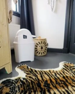 DiaperChamp ONE - Soft Silver - Standaard Luieremmer -Babyproducten 960x1200 3