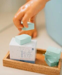 Naïf Natuurlijke Bruistabletten Voor Baby & Kind - 8 Stuks Per Doosje 19 Naïf Natuurlijke Bruistabletten Voor Baby & Kind - 8 Stuks Per Doosje -Babyproducten 997x1200 4